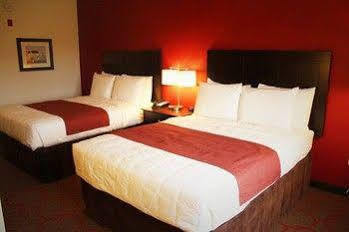 Inn At Hunters Run Watford City Exterior foto