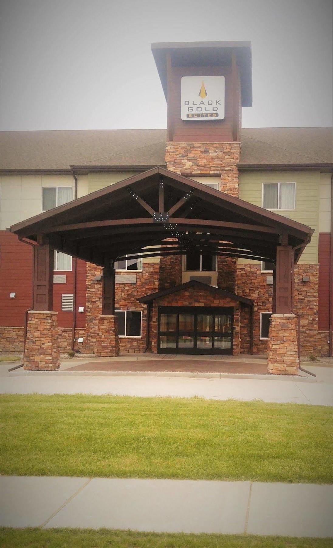 Inn At Hunters Run Watford City Exterior foto