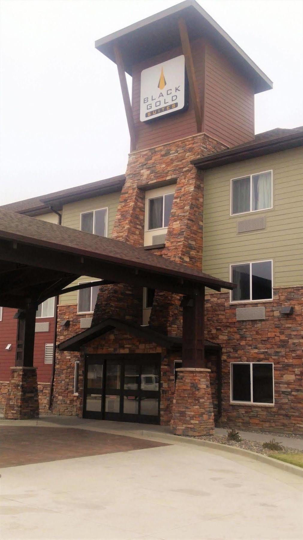 Inn At Hunters Run Watford City Exterior foto
